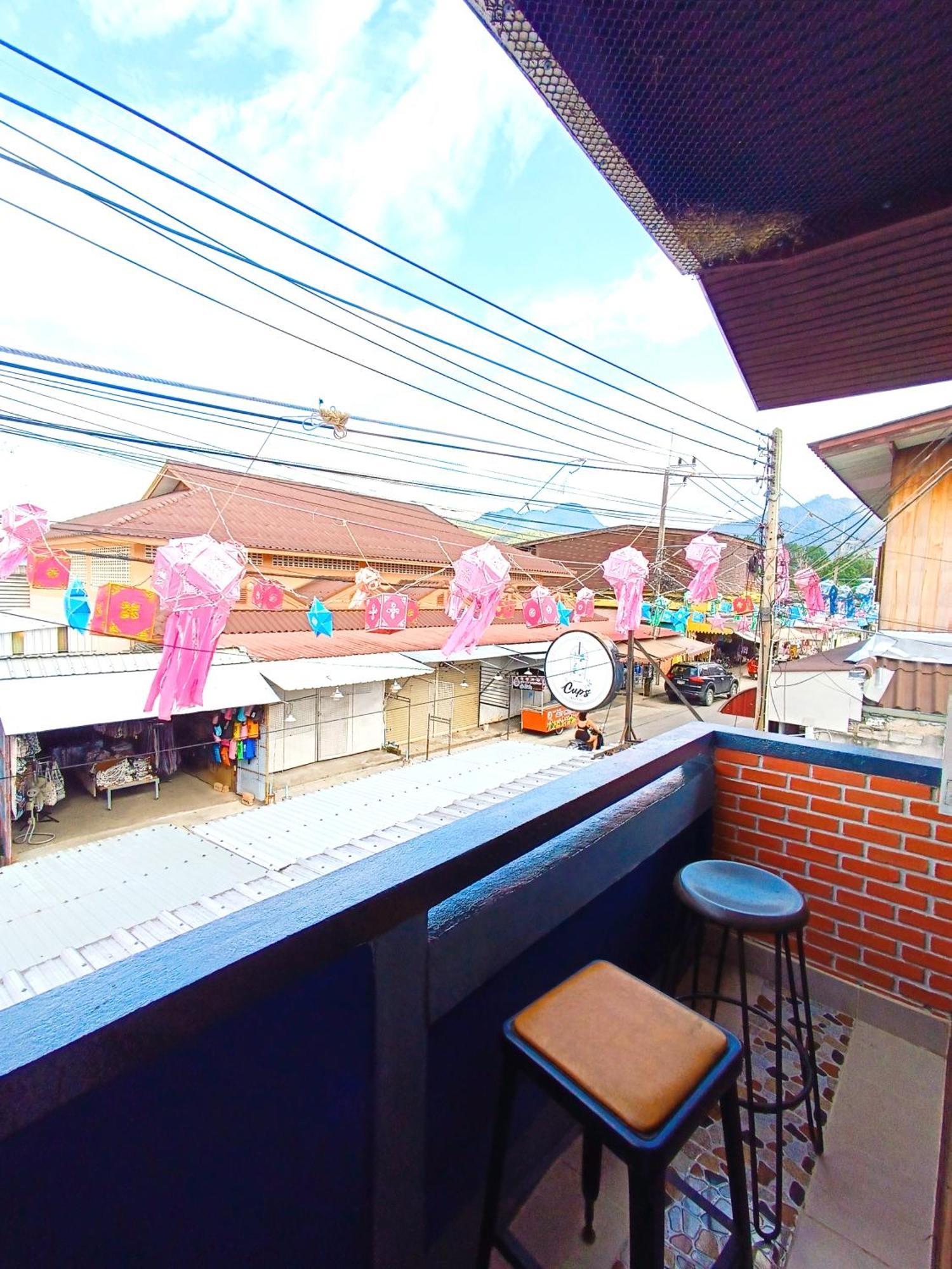 Pai Baan Homestay ปายบ้าน โฮมสเตย์ ถนนคนเดินปาย Bagian luar foto