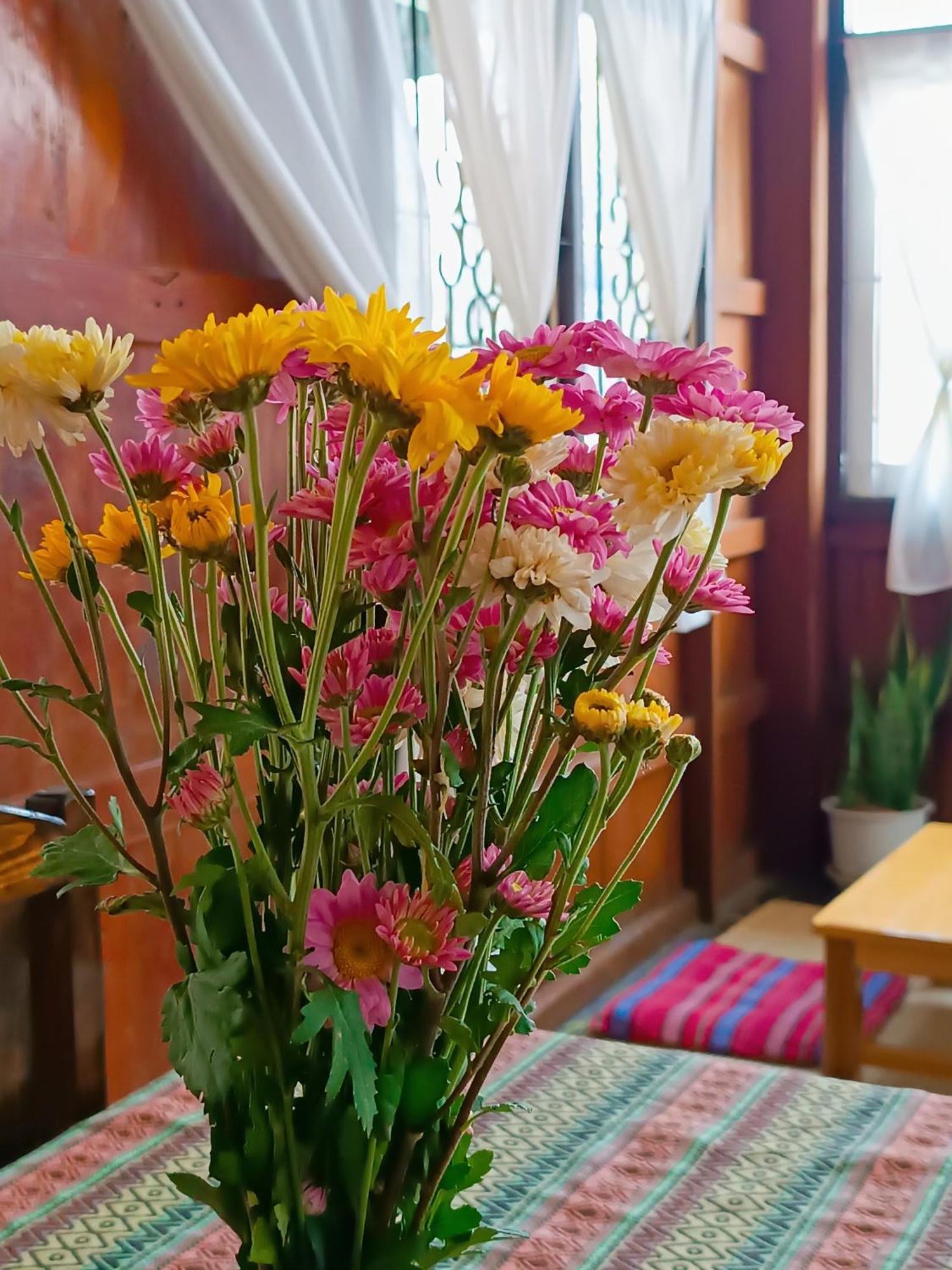 Pai Baan Homestay ปายบ้าน โฮมสเตย์ ถนนคนเดินปาย Bagian luar foto