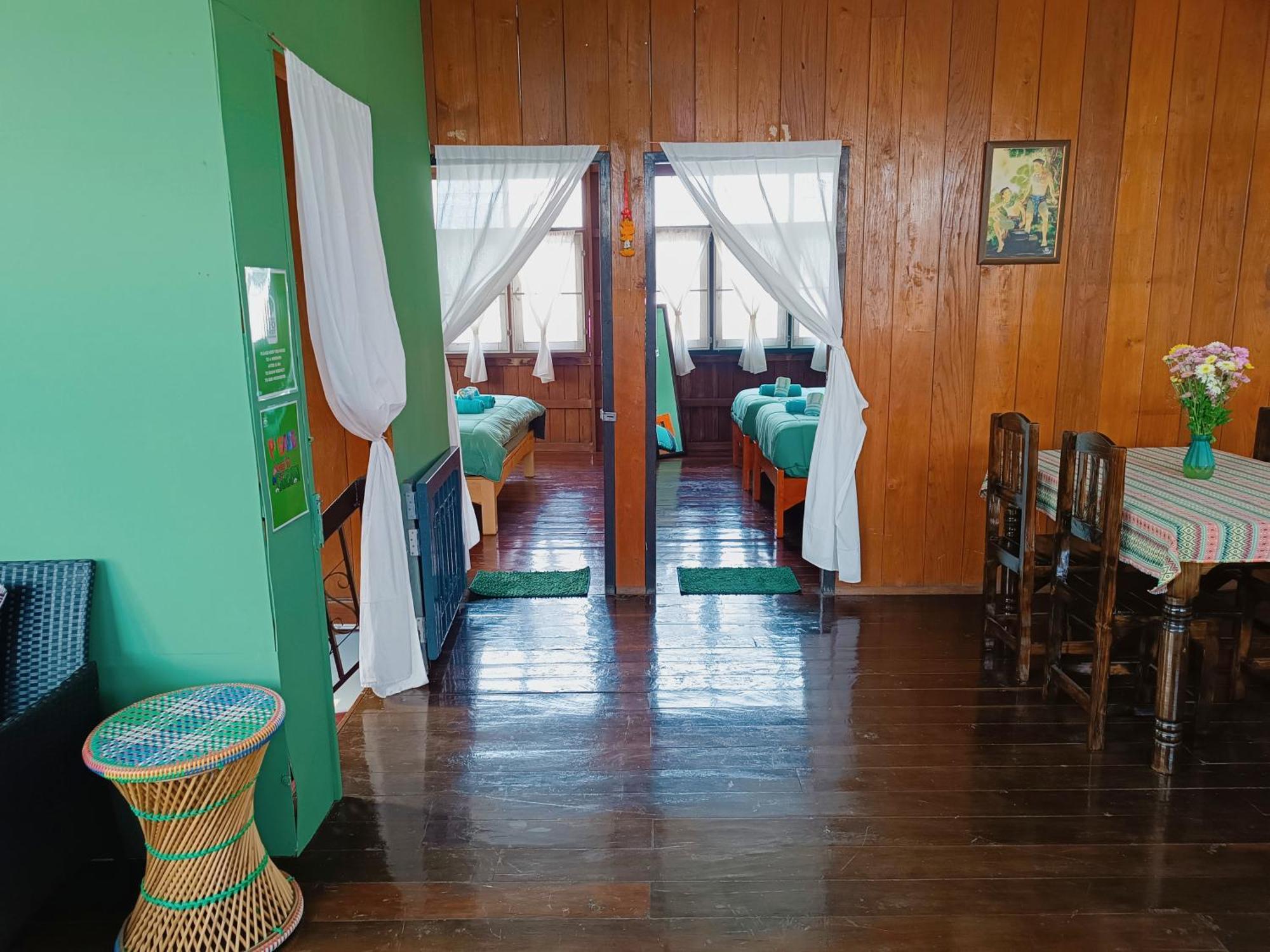 Pai Baan Homestay ปายบ้าน โฮมสเตย์ ถนนคนเดินปาย Bagian luar foto