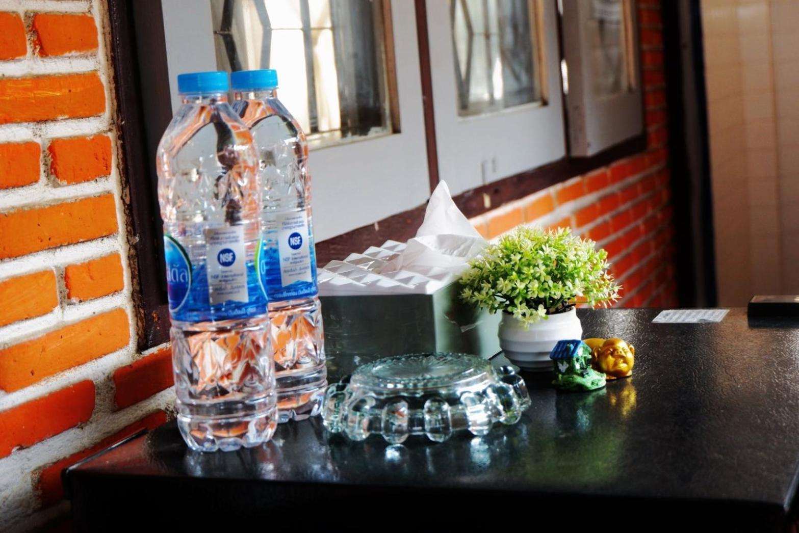 Pai Baan Homestay ปายบ้าน โฮมสเตย์ ถนนคนเดินปาย Bagian luar foto