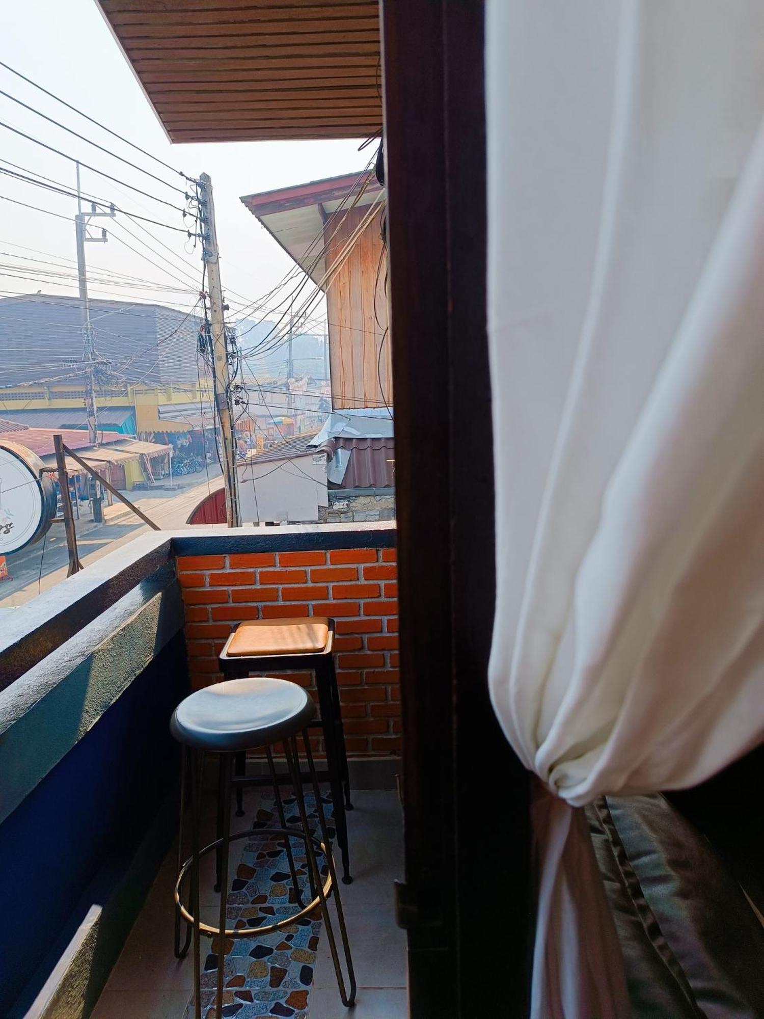 Pai Baan Homestay ปายบ้าน โฮมสเตย์ ถนนคนเดินปาย Bagian luar foto